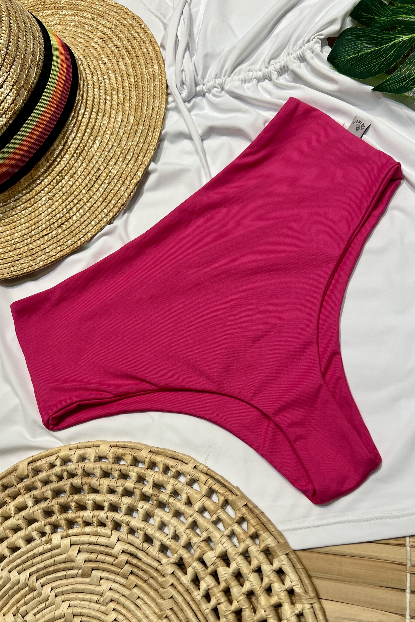 Hot Pant Fio Rosa Calla - Imagem 4